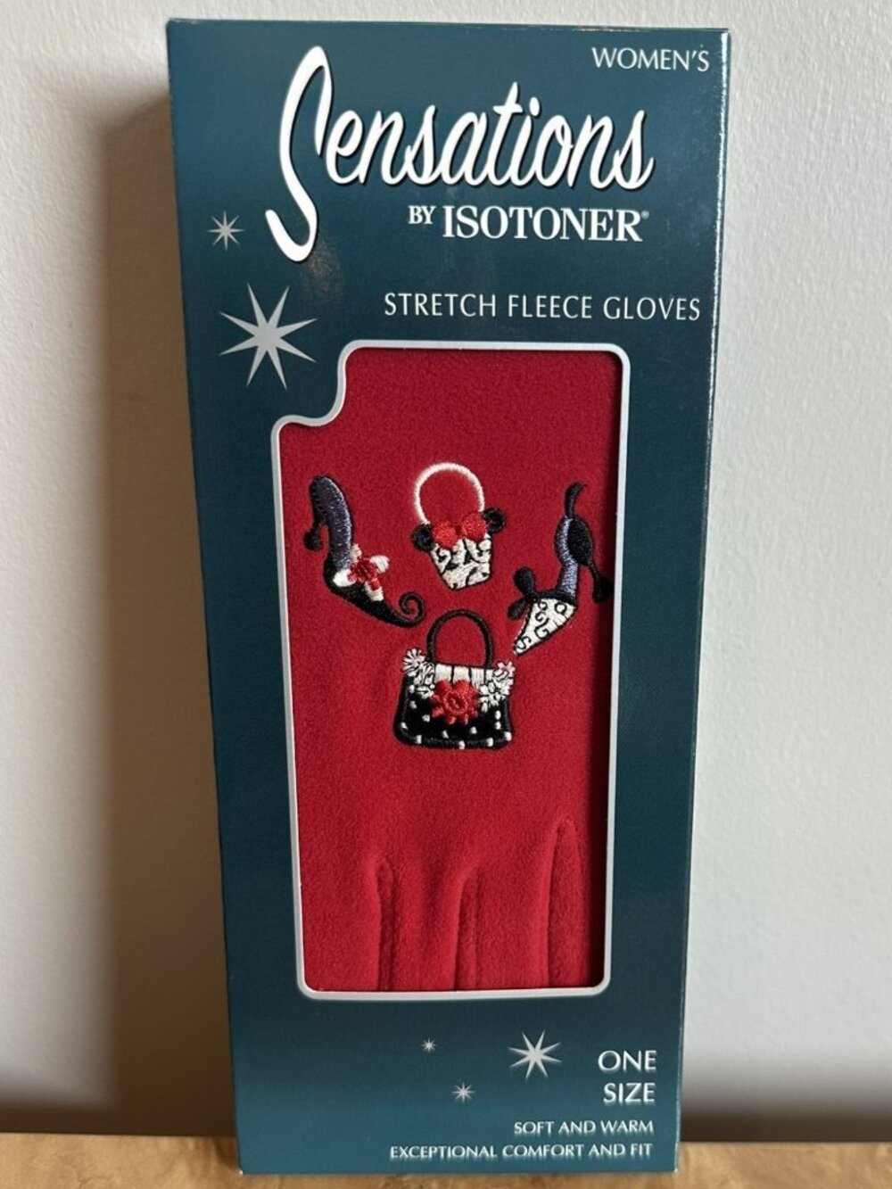 NWT Sensations by Isotoner Vintage 2005 Embroidered Stretch Fleece Gloves Red OS - Picture 1 of 3